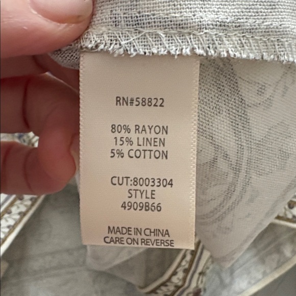 Max Studio Cream and Lavender Floral Dress - Picture 5 of 5